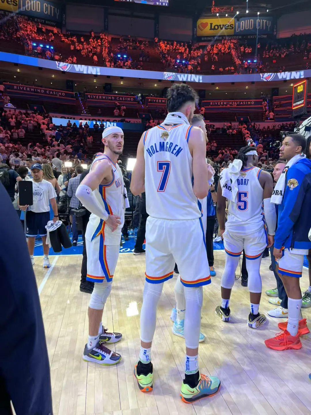 雷霆天王山：有人比亚历山大更夺目？