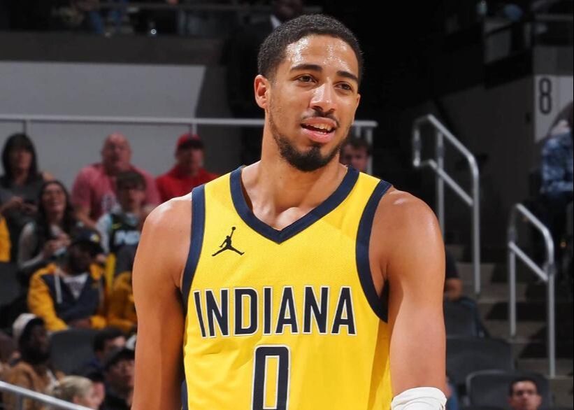 开云登录入口地址-Shams：哈利伯顿父亲从东决G4起获准在包厢内观看步行者队主场比赛