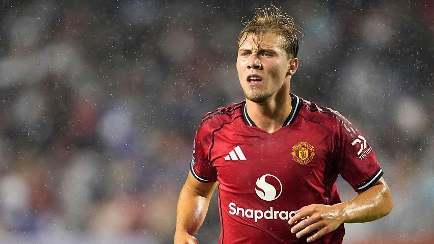 开云电子-罗马诺：霍伊伦并非不愿离队，但他不想只是被外租一年