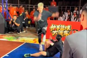 鲸鱼软银啊郭艾伦晒“虐”徐静雨集锦：啥玩意啊 纯软人儿