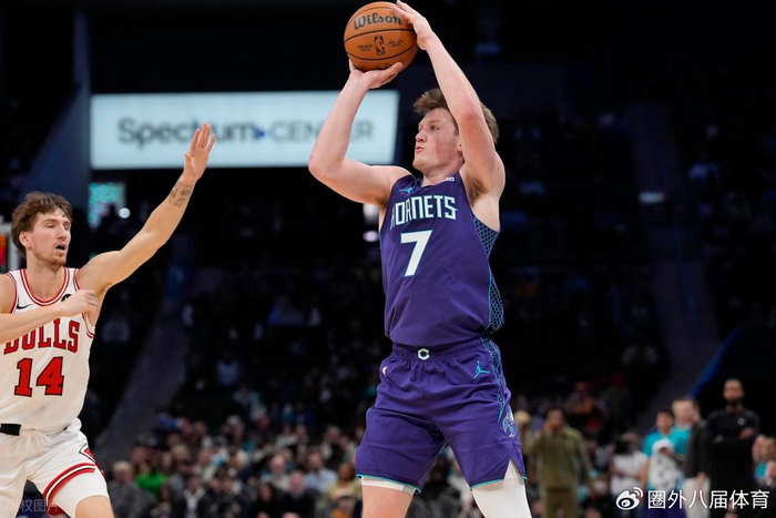 开云登录入口地址-最佳新秀之争白热化：克努佩尔VS弗拉格，黄蜂新星凭高效表现领跑|NBA|达拉斯独行侠队|康-克努佩尔|夏洛特黄蜂队|费城76人队_新浪体育_新浪新闻