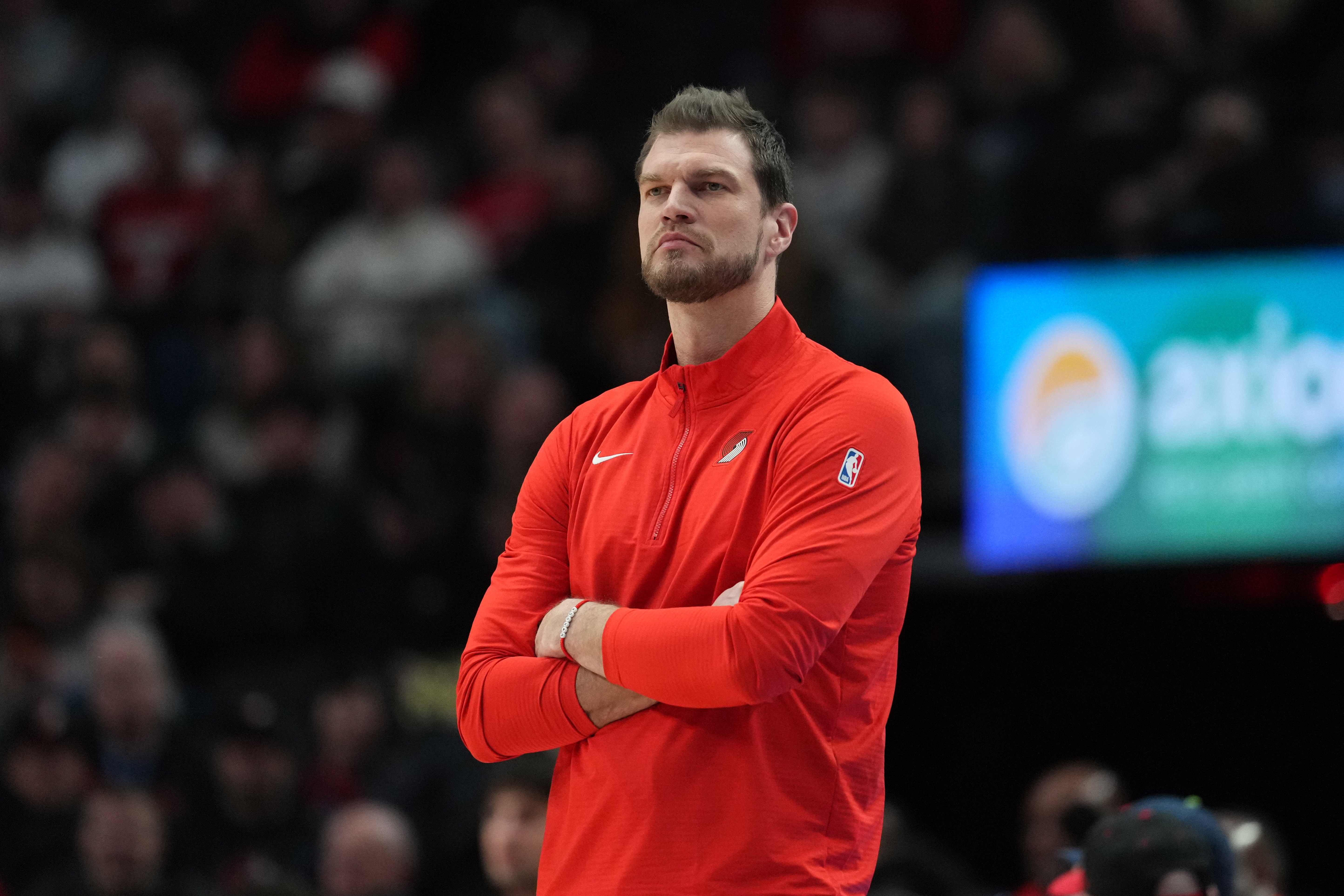 开云官方网站-解说：斯普利特完全没有战术可言 这临时主帅赛季结束也就到头了