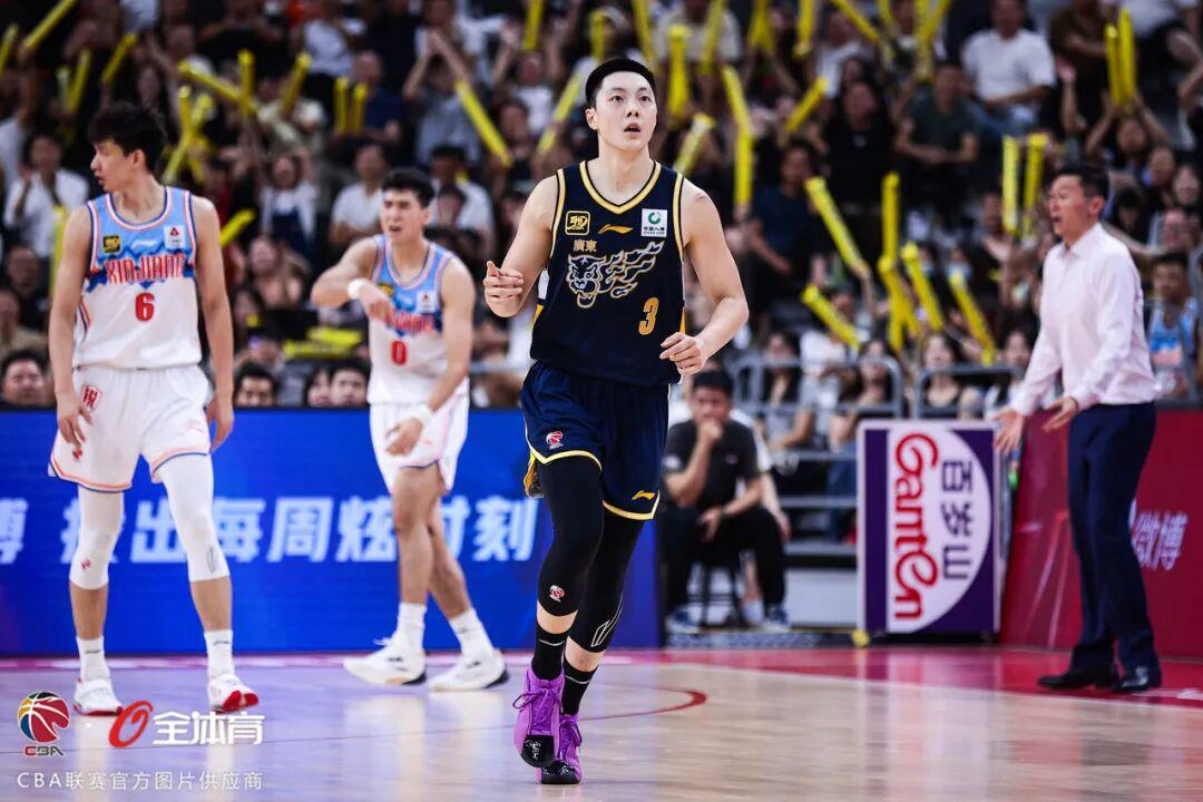 开云电子-3月11日前瞻 I 常规赛硝烟再起，华南虎第二阶段首战新疆